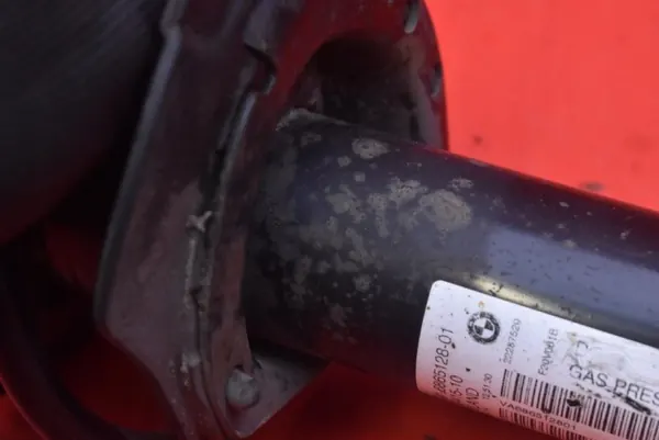 Etujousi Oikea OEM 6865128-01 BMW F20 image 7
