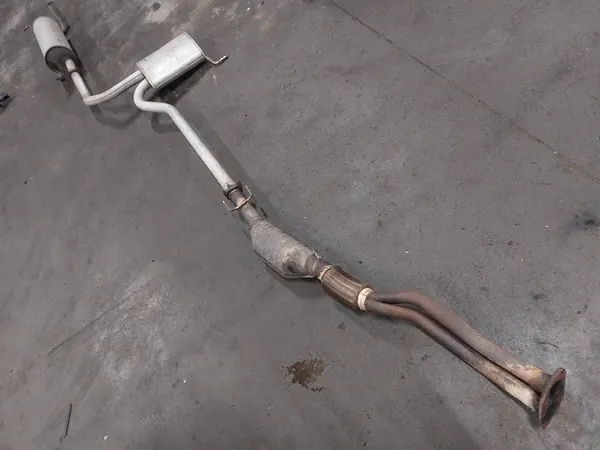 Silencieux complet avec catalyseur Volkswagen Passat B5 image 2