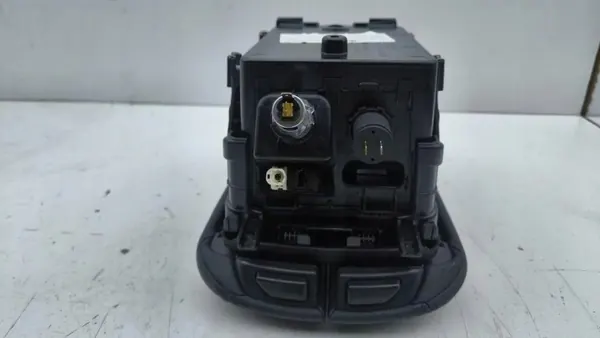 BMW X5 Käsinoja OEM 9251992 F15/F85 2012 image 7