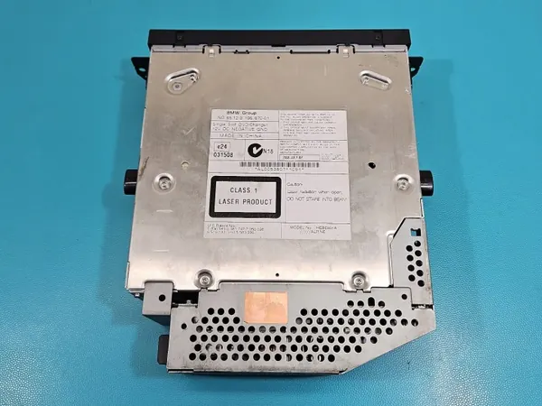 Cambiador CD BMW OEM 9196670 - Pieza usada image 8