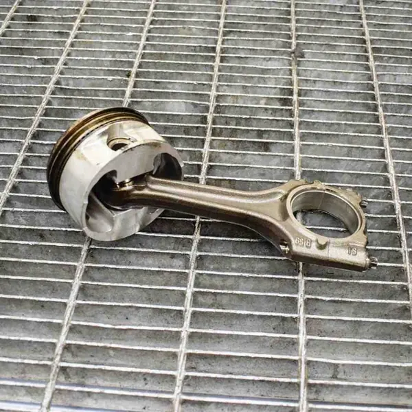 Audi Q5 (8R) Kolv 2.0L 155kw 2010 OEM 06H198401A image 3