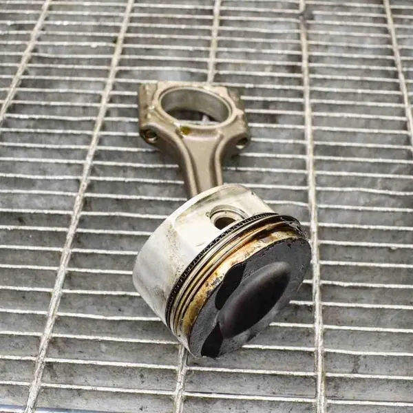 Audi Q5 (8R) Kolv 2.0L 155kw 2010 OEM 06H198401A image 4