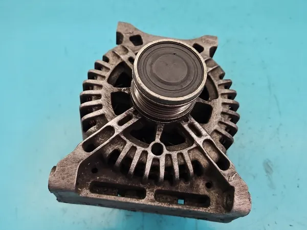 Vaihtovirtageneraattori Mercedes W245 2.0 CDI A6401540402 image 2