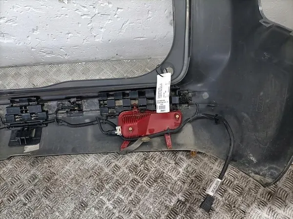 Paraurti posteriore Peugeot 5008 I 7410KR image 8