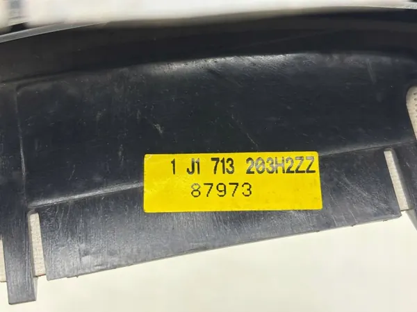 Marco izquierdo VW Golf IV OEM 1J1713203H - Usado image 6