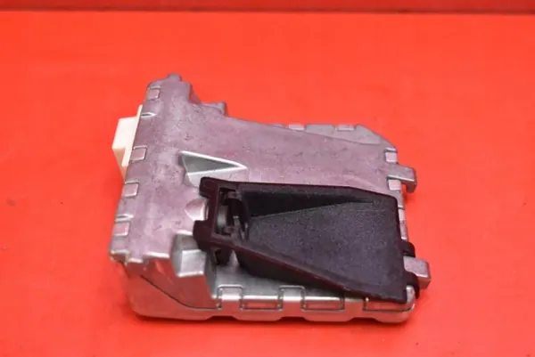 Cámara asistente de carril OEM N243-67XCX Mazda MX-5 ND image 4