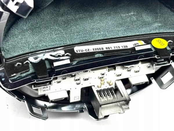 Pomo de mudanças Audi TT 8S OEM 8S1713139 - Usado image 6