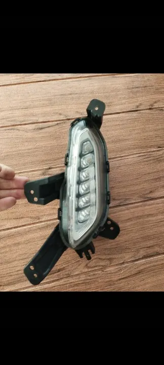 Farol esquerdo DRL LED Hyundai OEM 161216B para i30 image 2