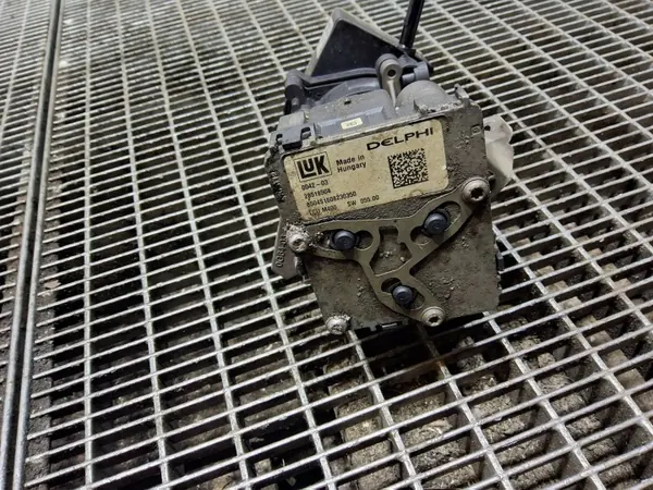 Butée d'embrayage Kia OE d'occasion OEM 410502B001 image 5