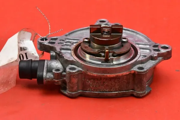 Imupumppu Wakum 7547024 BMW E90 E91 2.0i image 5