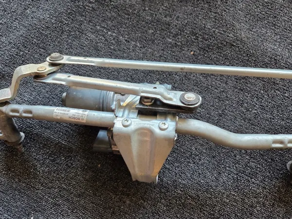 Pyyhkijämekanismi VW Caddy 2K1955023J image 3