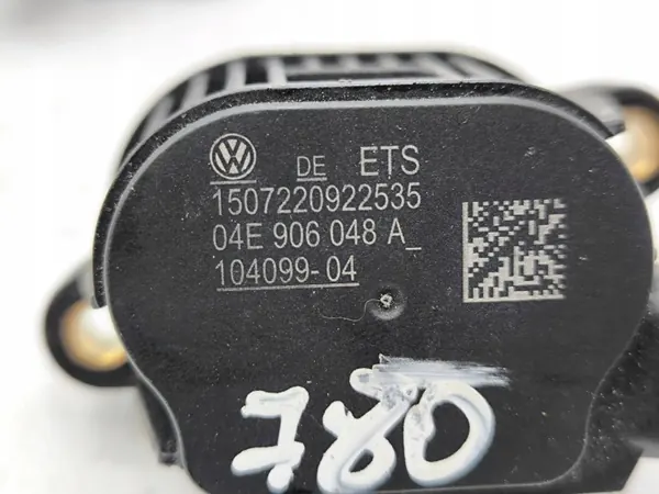 Nockenwellen-Magnetventil OEM 04E906048A - Gebraucht image 9