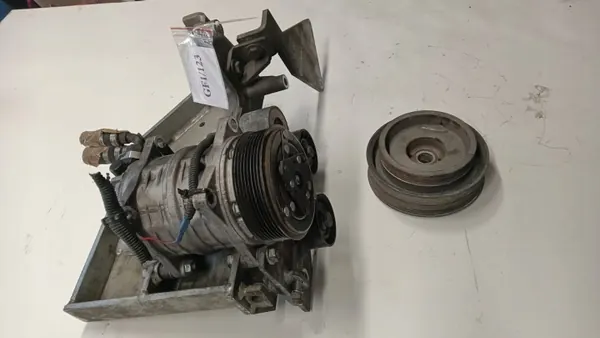 Support climatisation OEM 3,0JTD/EURO 5,6/ Iveco Daily image 2
