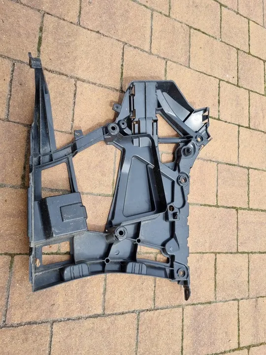 Scivolo Paraurti Posteriore Sinistro BMW Serie 3 G20 image 4