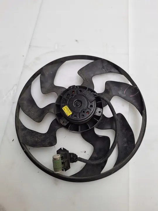 Fläktkåpa Hyundai Elantra 2006-2011 image 2