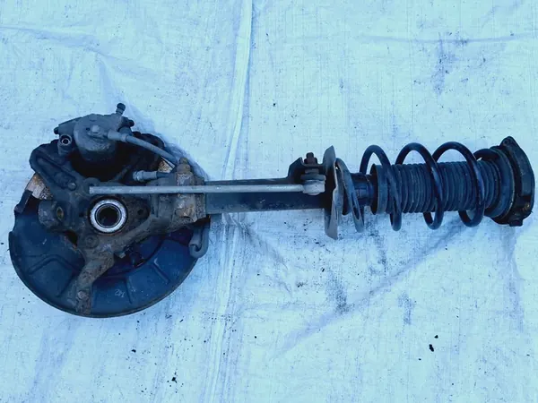 Mozzo Sospensione Anteriore Destro VW Golf VI 1.6 TDI image 10