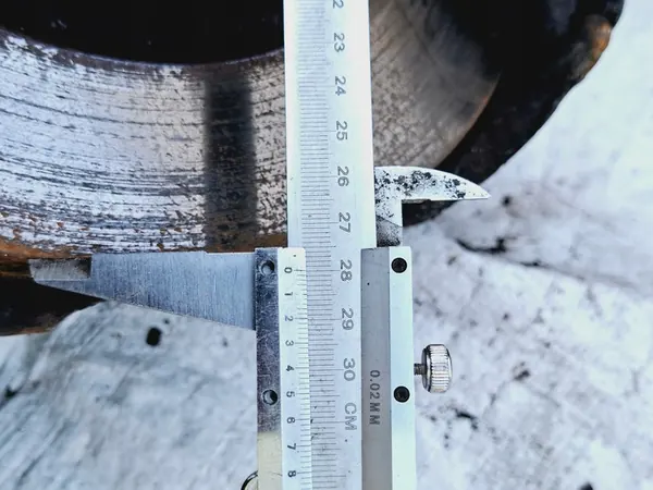 Mozzo Sospensione Anteriore Destro VW Golf VI 1.6 TDI image 9