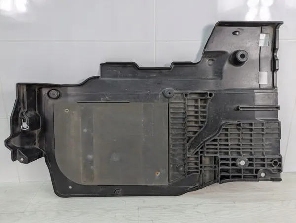 OEM 5Q0825505 Motorunderrede Vänster Volkswagen image 4