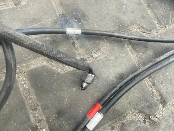 DAF CF85 2006-2013 Cabineliftactuator OEM 1285360 image 3