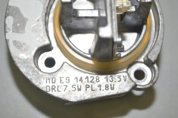 LED-valomoduuli OEM 63117388924 BMW 2 Cabriolle image 4
