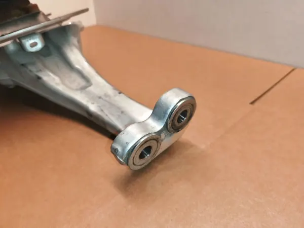 Moyeu de roue avant droit OEM 8954411010 Lexus LS image 3