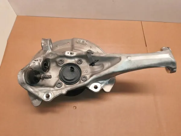 Moyeu de roue avant droit OEM 8954411010 Lexus LS image 4