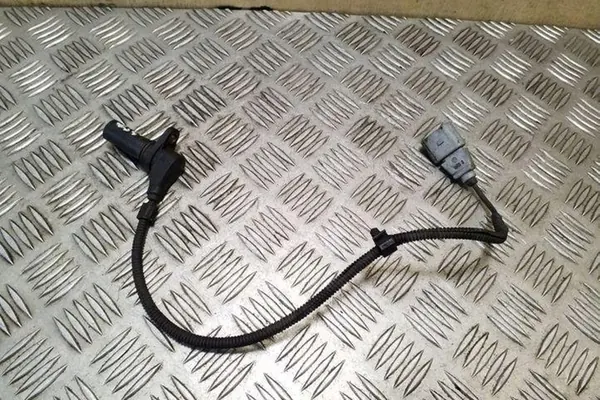 Kampiakselin sijaintianturi VW TRANSPORTER V (T5) image 2