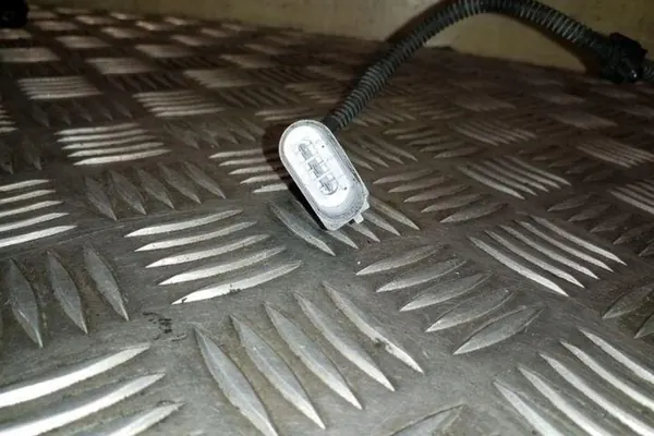 Kampiakselin sijaintianturi VW TRANSPORTER V (T5) image 4