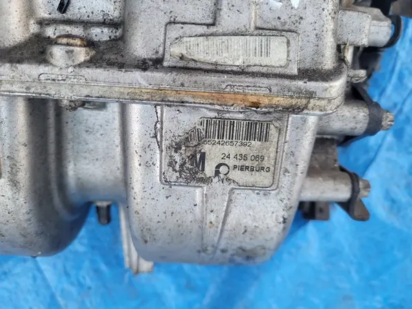 OPEL Astra H Zafira B Coletor de admissão 1.6 Z16XEP 55559225 image 4