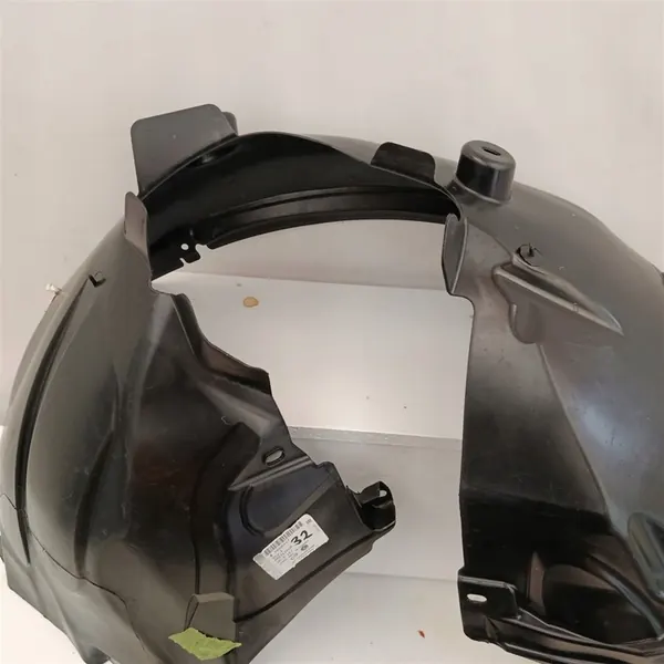 Left Front Wheel Arch Opel Adam 39005657 image 3