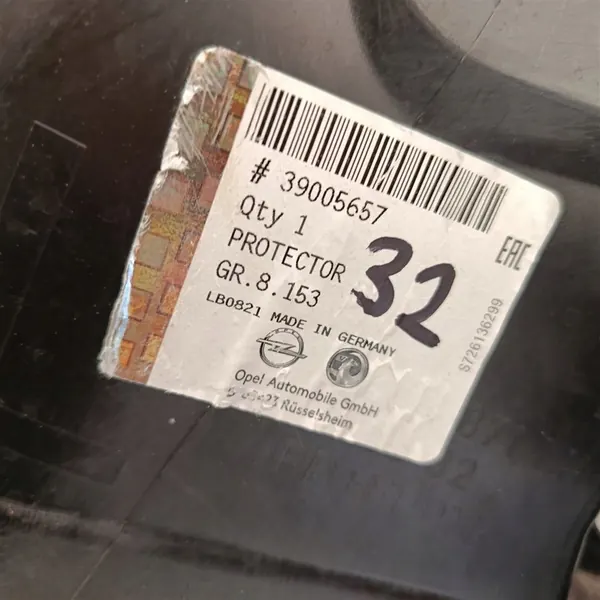 Left Front Wheel Arch Opel Adam 39005657 image 5