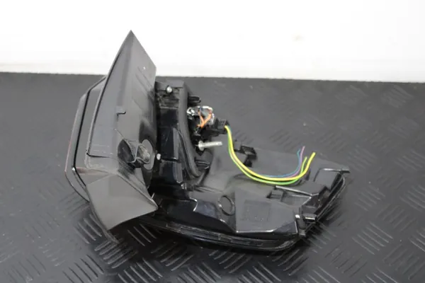 Lámpara Trasera Derecha 9811028180 Peugeot 5008 II 2 image 3