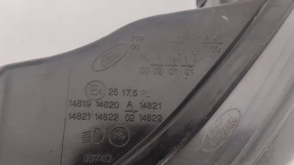 Vasen etuvalaisin Ford Focus 1481914820 image 3