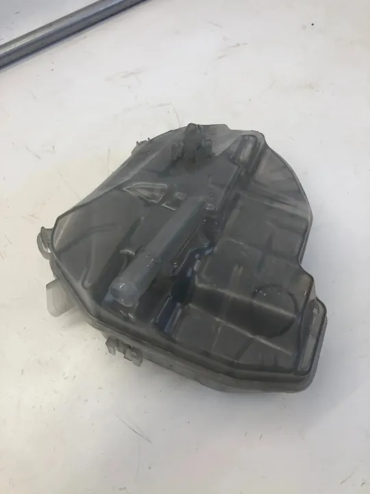 VW Caddy V Uitvloeitank OEM 5WA121407G image 2