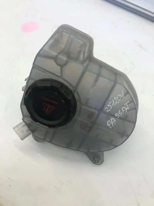 VW Caddy V Uitvloeitank OEM 5WA121407G image 3