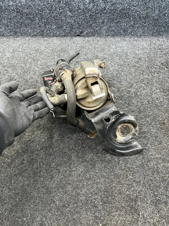 Volvo S60 Webasto parkeerverwarming OEM 8670953 image 5