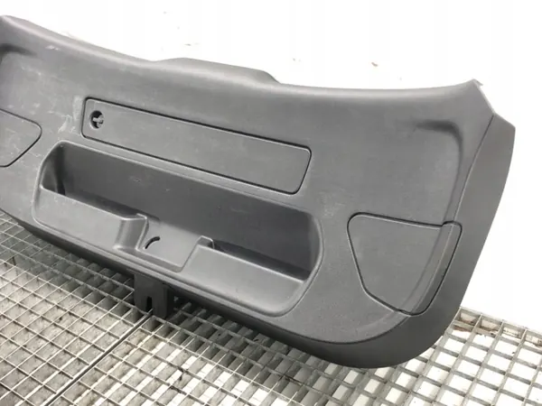 OEM 8X3867979 Garniture de Hayon Audi A1 2010-2018 image 3