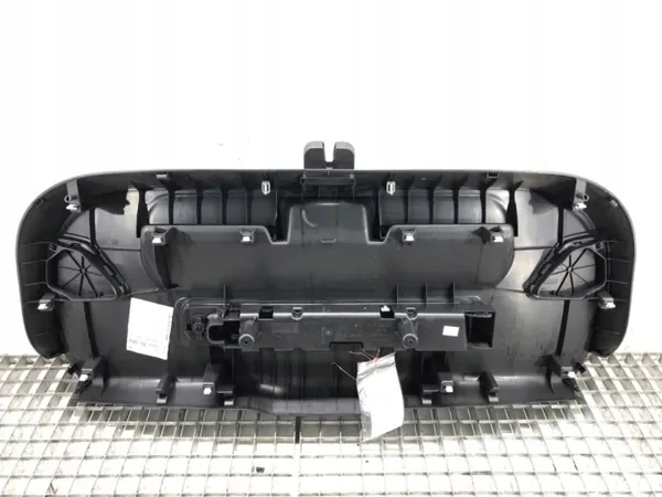 OEM 8X3867979 Garniture de Hayon Audi A1 2010-2018 image 5