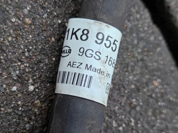 VW Scirocco 1K8 Xenon Ajovalopesuputki OEM 1K8955970B image 5