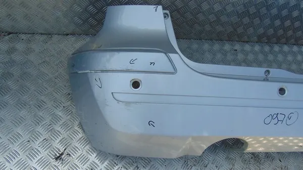 Parachoques trasero Mercedes W169 A1698852125 image 2