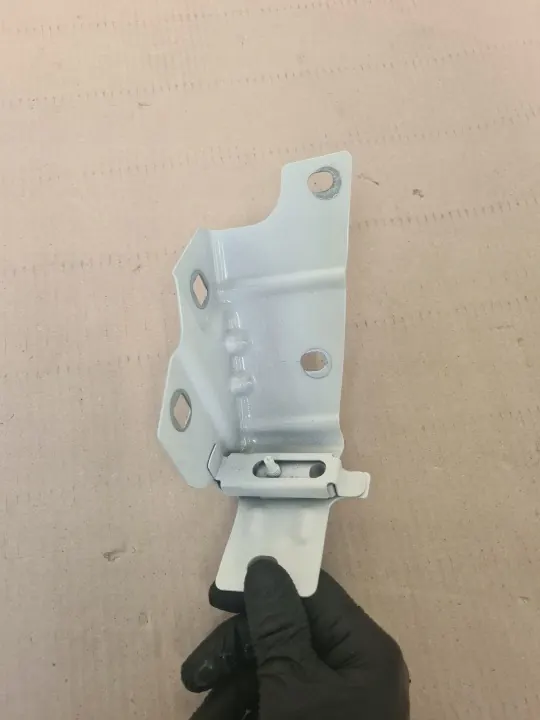 Framskärmfäste OEM 663502593R för Renault Trafic IV image 4