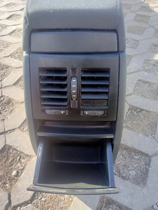 Accoudoir console centrale Skoda Octavia II OEM 1Z1863241 image 7