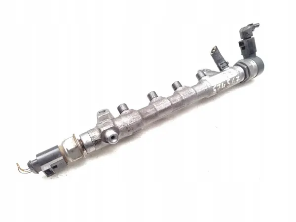 Rampe de carburant Skoda 2.0 TDI image 9