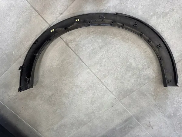 Vasemman takalokarin peite Nissan Juke F15 OEM 788611KA6A image 2