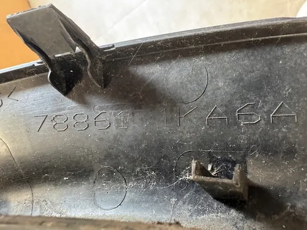 Vasemman takalokarin peite Nissan Juke F15 OEM 788611KA6A image 5