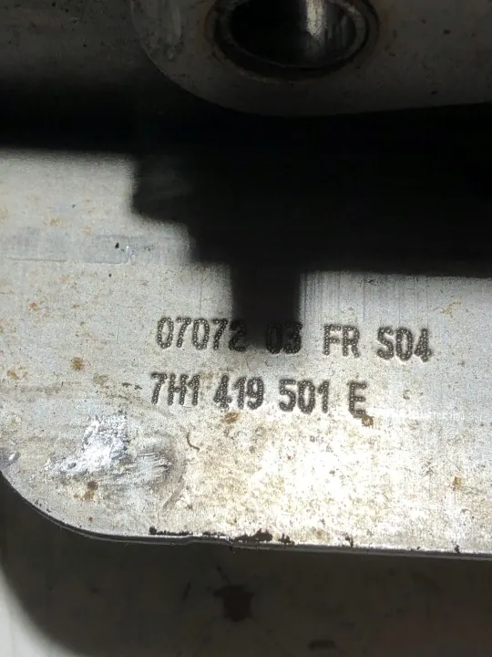VW Transporter T5 rattstam OEM 7H1419501E image 4
