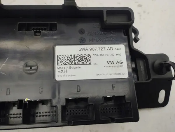 SEAT Leon 4 ilmastointiohjain OEM 5WA907727AD image 8