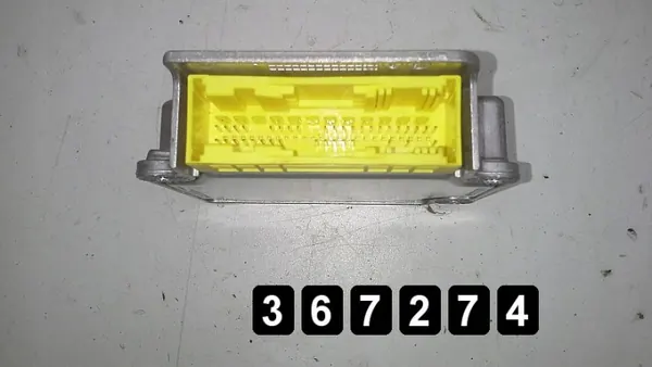 ECU VW Touran OEM AM-367274 - Pieza usada image 3