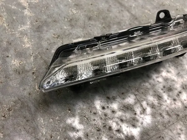 Lâmpada DRL LED Esquerda Dianteira Mercedes S-Class W221 A2218201756 image 3