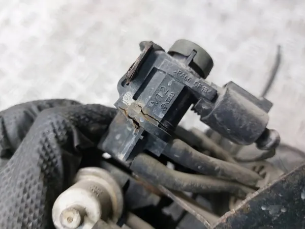 Válvula de vácuo completa VW Transporter T5 2.5 TDI image 6